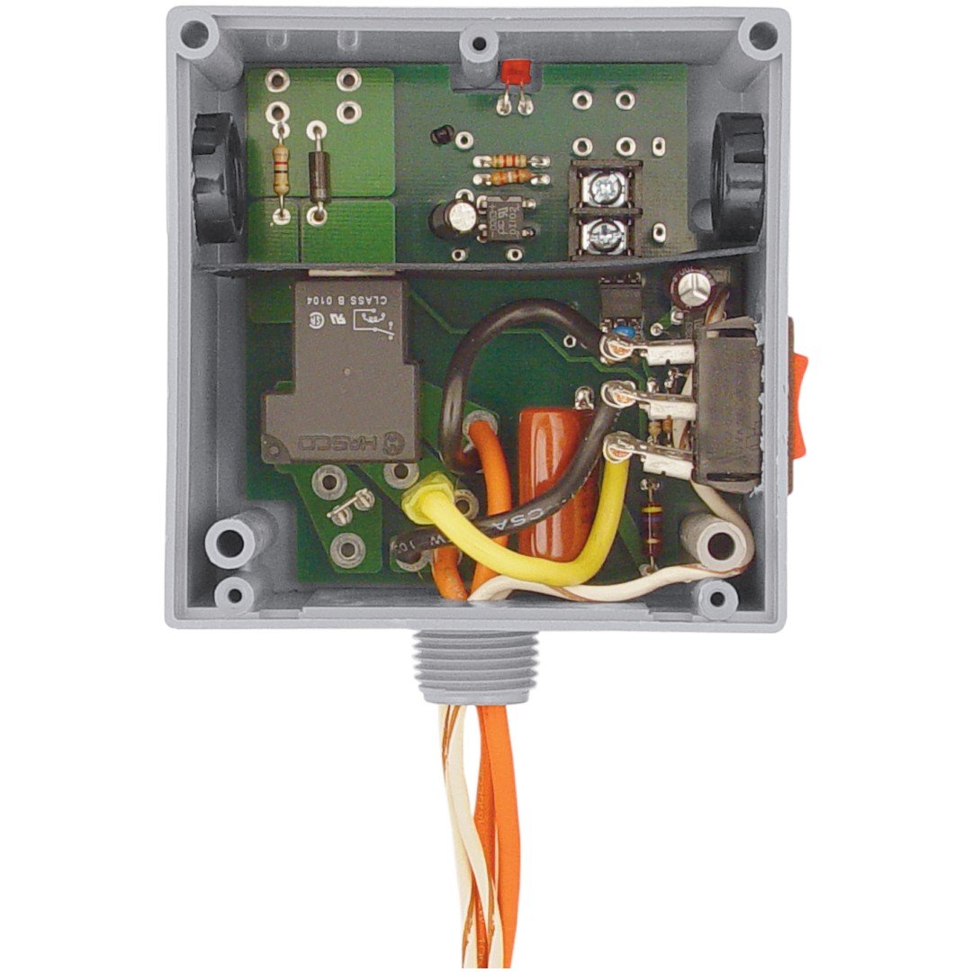 Functional Devices RIBTE02SB Relay 20A SPST 277V + 5-30V, Ovrd, Hi-Low