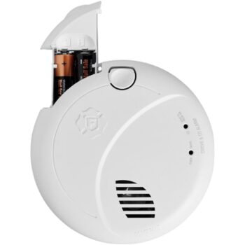 First Alert SMCO100V-AC Hardwired Smoke and CO Alarm with Voice - Image 3